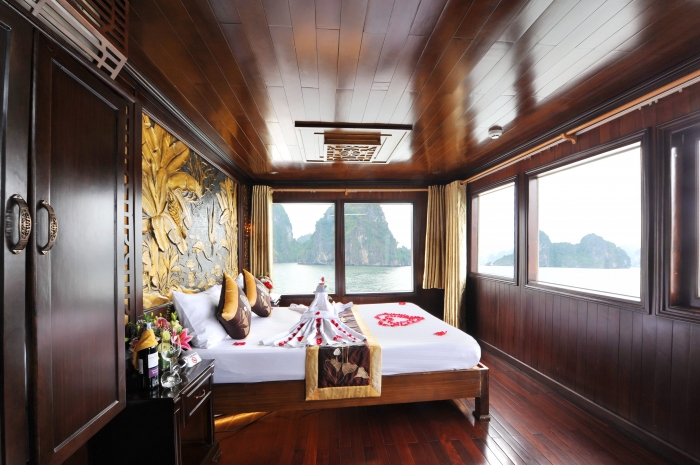 BAI TU LONG BAY 2 DAYS - 1 NIGHT (4 Stars)